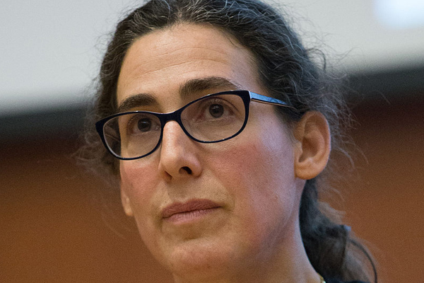 Sarah Koenig(サラ・コイナ)