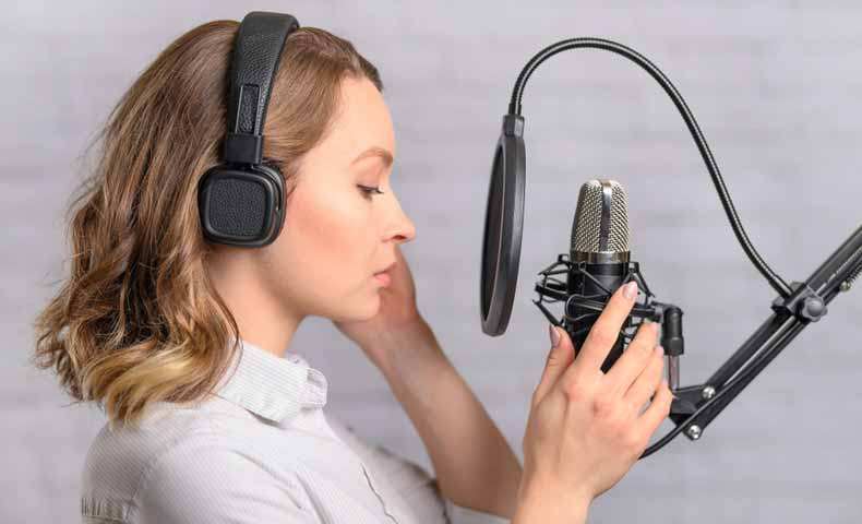 Dub ダブ 吹き替え の意味と使い方 ネイティブと英語について話したこと